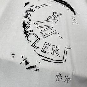 MONCLER Весенняя и летняя коллекция ограниченной серии коротких ф