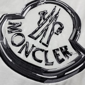 MONCLER Весенняя и летняя коллекция ограниченной серии коротких ф