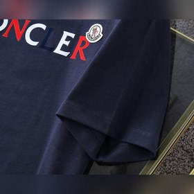 Moncler Короткий рукав с круглым вырезом Эта модель мужской фут