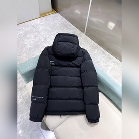Монку Новая модель пуховика с капюшоном от Хиро Фудзиwara и Alke