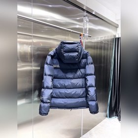 Монку Новая модель пуховика с капюшоном от Хиро Фудзиwara и Alke