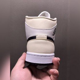 Air Jordan 1 Mid AJ1 Джо 1 Молочно-белый баскетбольные кроссовки 