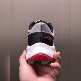 Nk Quest 4 Nike Extreme Series Амортизирующие легкие кроссовки DA