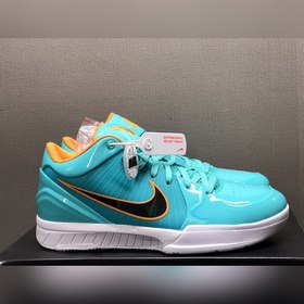 Совместная модель Nk Zoom Kobe 4 Protro UNDEFEATED Коби 4 поколен