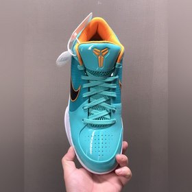 Совместная модель Nk Zoom Kobe 4 Protro UNDEFEATED Коби 4 поколен