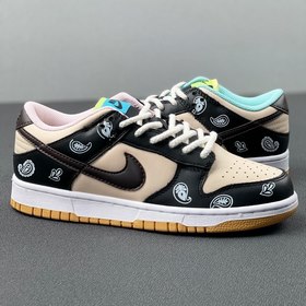 Nike Dunk Low Cashew Black Цветовая гамма Корпус обуви выполнен в