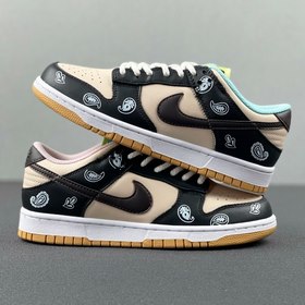Nike Dunk Low Cashew Black Цветовая гамма Корпус обуви выполнен в