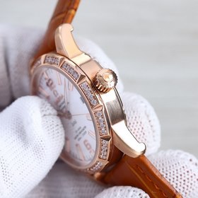Серия Omega Seamaster 36 мм Часовая коробка имеет естественные и 