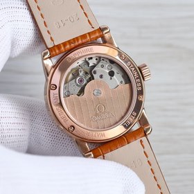Серия Omega Seamaster 36 мм Часовая коробка имеет естественные и 
