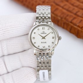 Часы Omega De Ville Lady с циферблатом диаметром 27,4 мм.  Оснащ