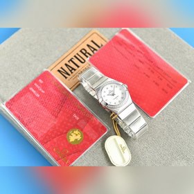 Серия Omega Constellation, 27 мм Оснащен оригинальным механизмом 