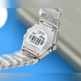 Серия Omega Constellation, 27 мм Оснащен оригинальным механизмом 