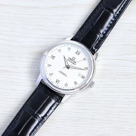 Серия Omega De Ville с уникальным узором виде роз тщательно разр
