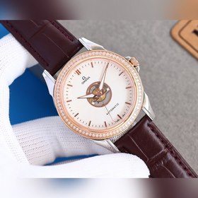 Новая модель Omega De Ville с ажурным циферблатом Изысканное соче