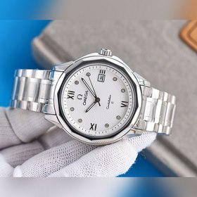 Серия PLANET OCEAN от Omega Простой и элегантный корпус из нержав