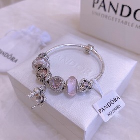 Браслет Pandora Каждый аксессуар браслета Pandora имеет свое знач