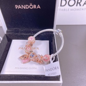 Браслет Pandora Каждый аксессуар браслета Pandora имеет свое знач