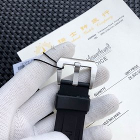 Panerai — эксклюзивные мужские часы с классическим дизайном с тре
