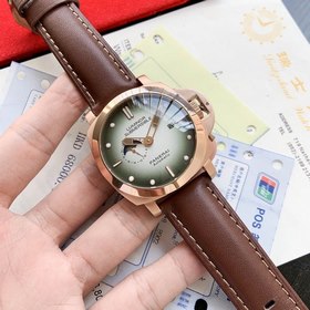 Panerai — эксклюзивные мужские часы с уникальным дизайном фаз Лун