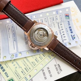 Panerai — эксклюзивные мужские часы с уникальным дизайном фаз Лун