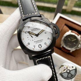 Panerai — эксклюзивные мужские часы с классическим дизайном с дву