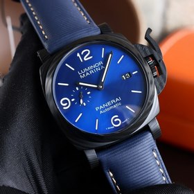 Panerai SUBMERSIBLE BMG-TECH — 47-миллиметровые часы из серии Sub
