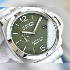 Серия Panerai LUMINOR 01304 — 44 мм, полированная сталь 316L С ор