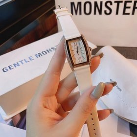 Женские часы Piaget Limelight Плавные линии дизайна не только выг