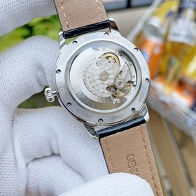 Новые часы Piaget： лаконичность и роскошь [Корпус] С сапфировым с