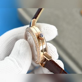 Последние рекомендации от Piaget： женские часы Молодость позволяе