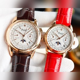 Часы для пар с вечным календарем от Piaget Детали： 1. Оснащен ори
