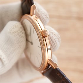 Серия Altiplano от Piaget Импортный механизм 9019, запас хода 45 