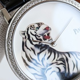 Новейшая модель суперчасов от Piaget 1 Ультратонкий корпус, диаме