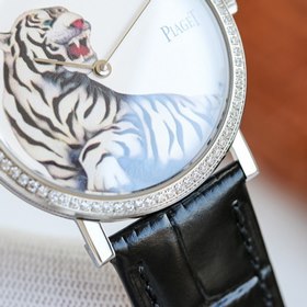 Новейшая модель суперчасов от Piaget 1 Ультратонкий корпус, диаме