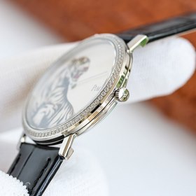 Новейшая модель суперчасов от Piaget 1 Ультратонкий корпус, диаме
