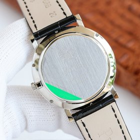 Новейшая модель суперчасов от Piaget 1 Ультратонкий корпус, диаме