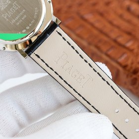 Новейшая модель суперчасов от Piaget 1 Ультратонкий корпус, диаме