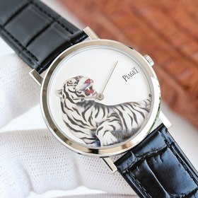 Новейшая модель суперчасов от Piaget 1 Ультратонкий корпус, диаме