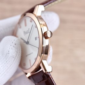 Часы Piaget Механизм： ETA-2824, высокая точность хода Размер： диа
