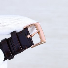 Классическая ультратонкая серия Altiplano от Piaget Часы оснащены