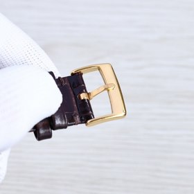 Классическая ультратонкая серия Altiplano от Piaget Часы оснащены