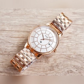 Классическая ультратонкая серия Altiplano от Piaget Этот часы осн
