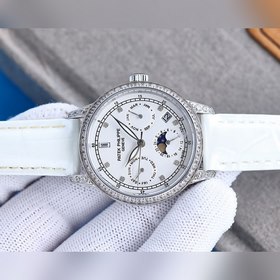 Patek Philippe Многофункциональные часы с вечным календарем Кома