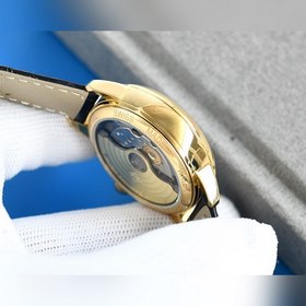 Patek Philippe, многофункциональный часы с вечным календарем Кома
