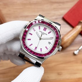 PATEK PHILIPPE Пэтек Филлипп Серия с цветными бриллиантами Самый 