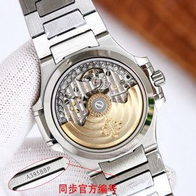 PATEK PHILIPPE Женские часы Nautilus Sporty Elegance Подробное оп