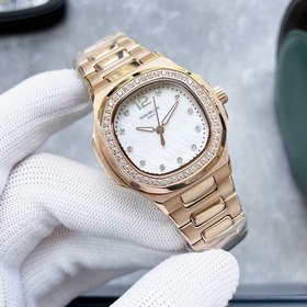 Patek Philippe Sportive Élégance, женские часы Nautilus PP7118 По