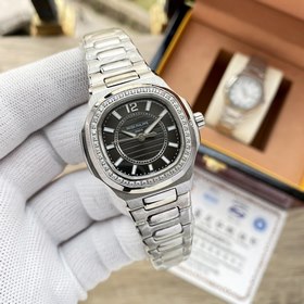 Patek Philippe - Серия Nautilus Женские часы Nautilus Сочетание м