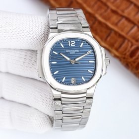 Patek Philippe Sportive et élégante Montre pour femme Nautilus PP