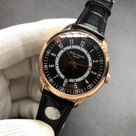 Ретро-часы Patek Philippe Корпус часов тщательно разработан в том
